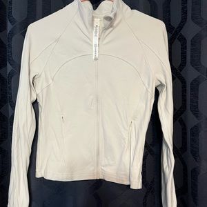Lululemon Nulu Cropped Define Jacket